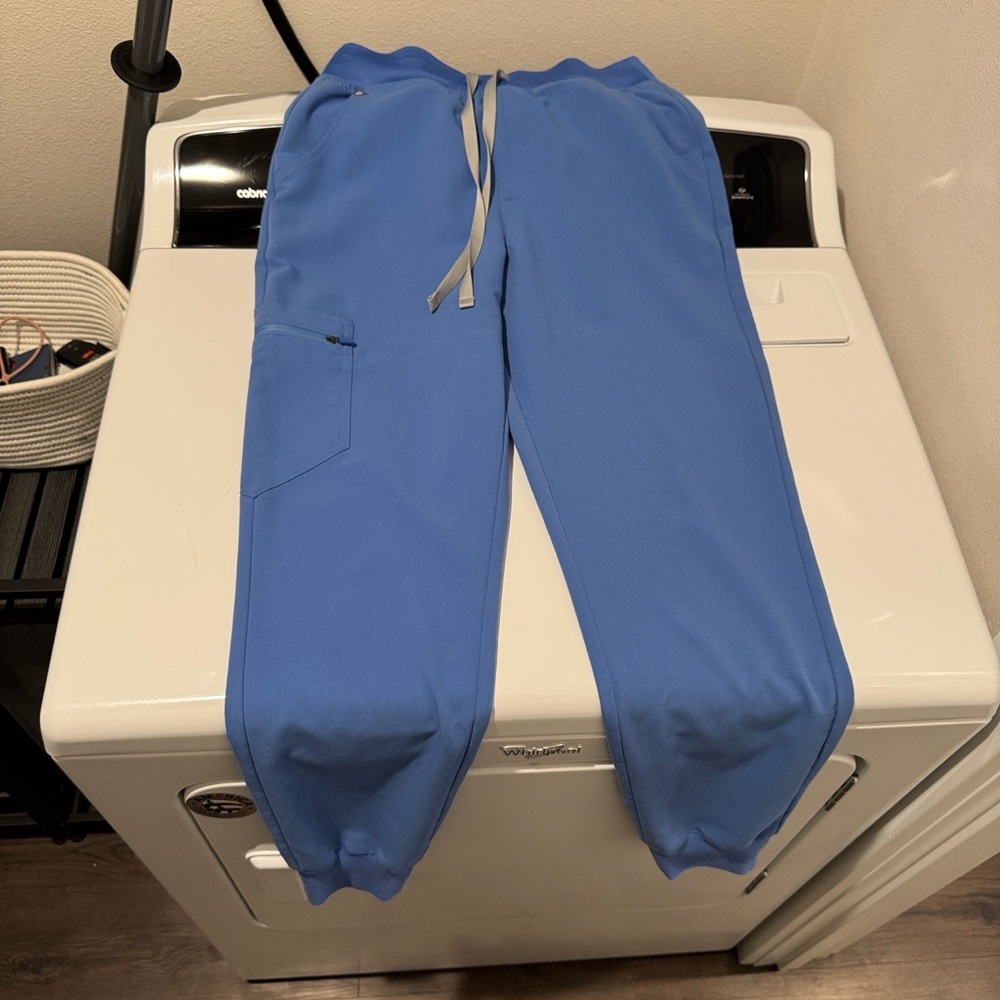 Figs high waisted Zamora scrub pants